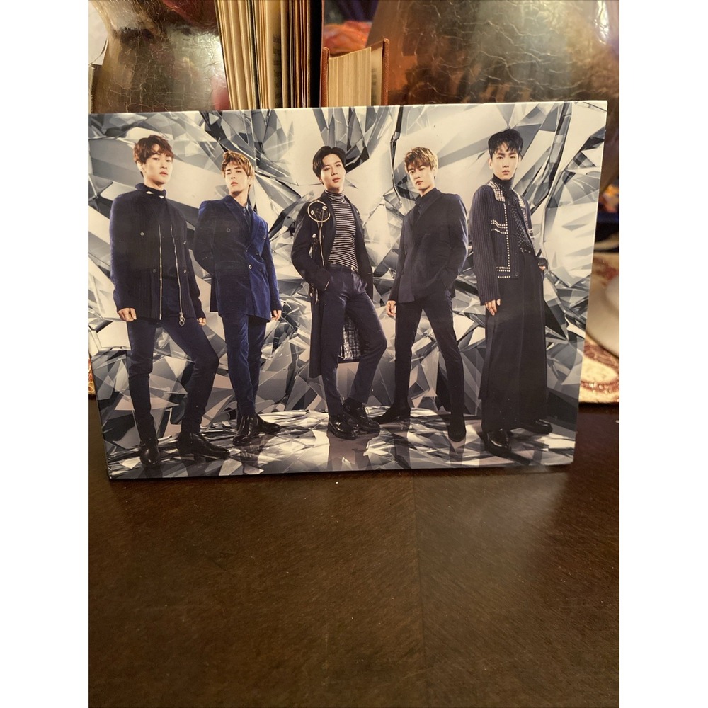 Shinee 5th Mini Album EVBD With Bookmark And Photocard Condition VG CD NM K Pop